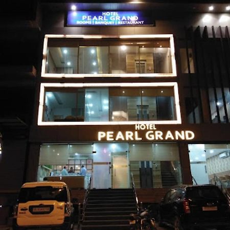 Hotel Pearl Grand & Banquet Zirakpur Экстерьер фото