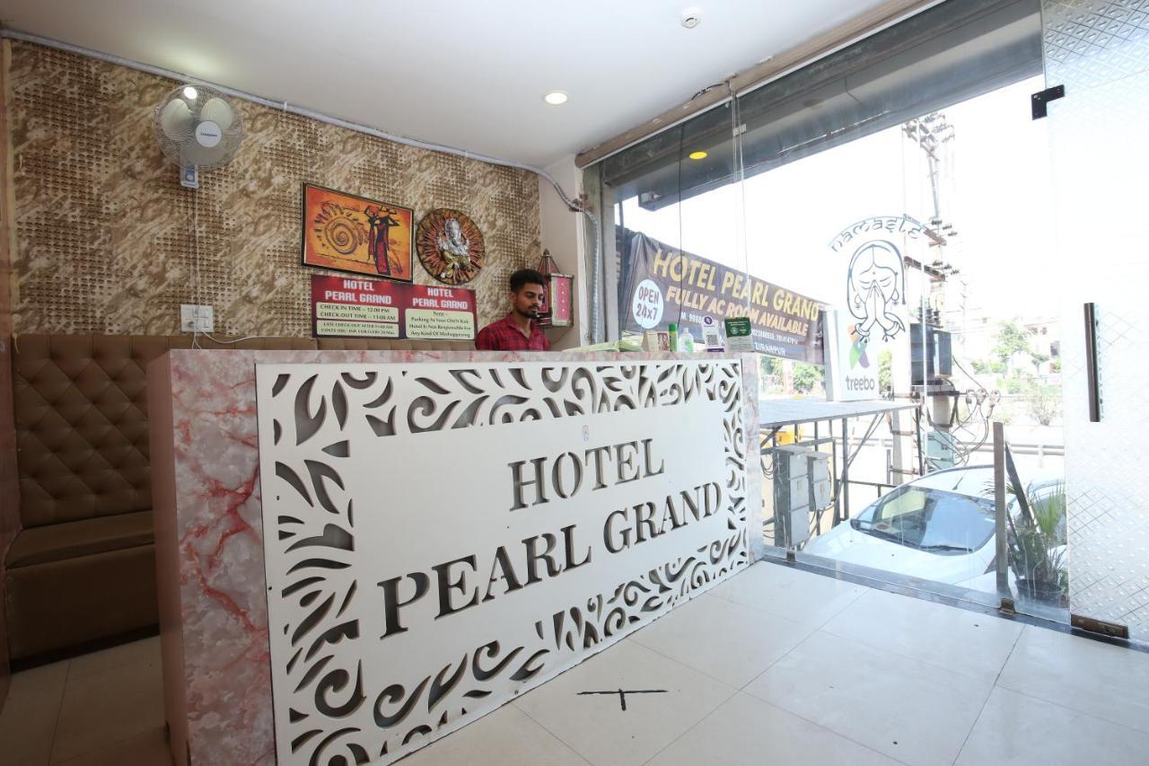 Hotel Pearl Grand & Banquet Zirakpur Экстерьер фото