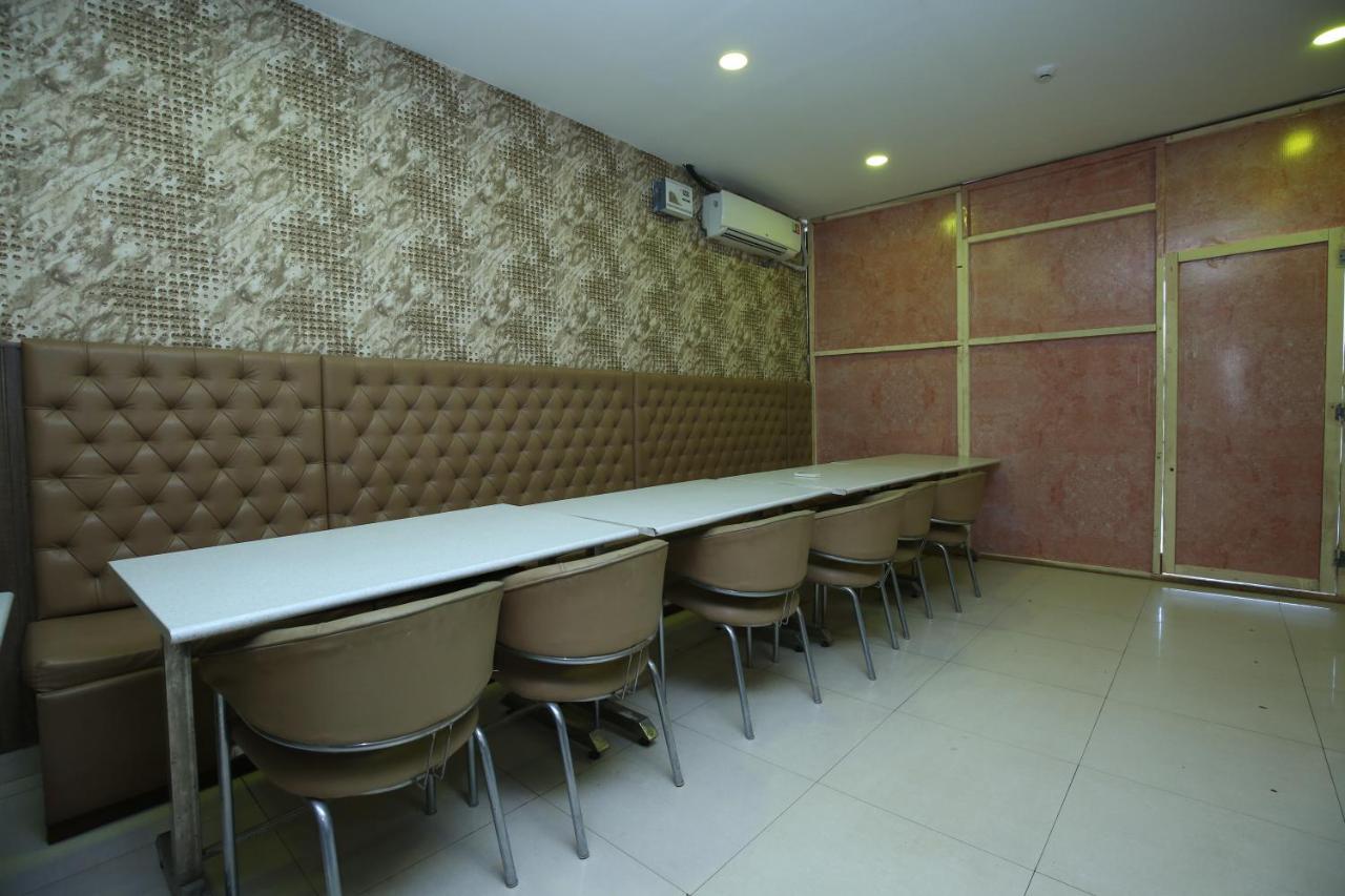Hotel Pearl Grand & Banquet Zirakpur Экстерьер фото
